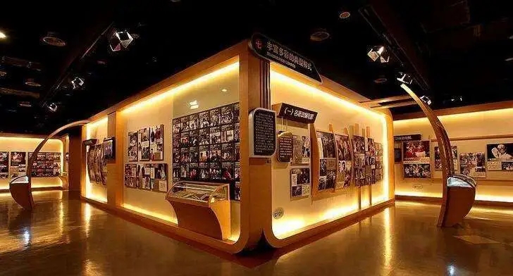 餐飲設(shè)計(jì)：營(yíng)造獨(dú)特氛圍，開啟美食之旅